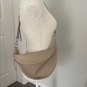 Elegant Tan Crossbody Bag